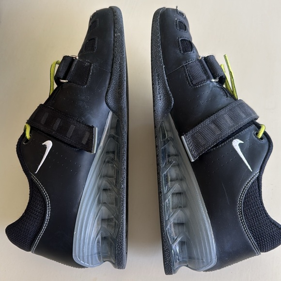 NIKE WEIGHTLIFTING SHOES - Picture 7 of 11